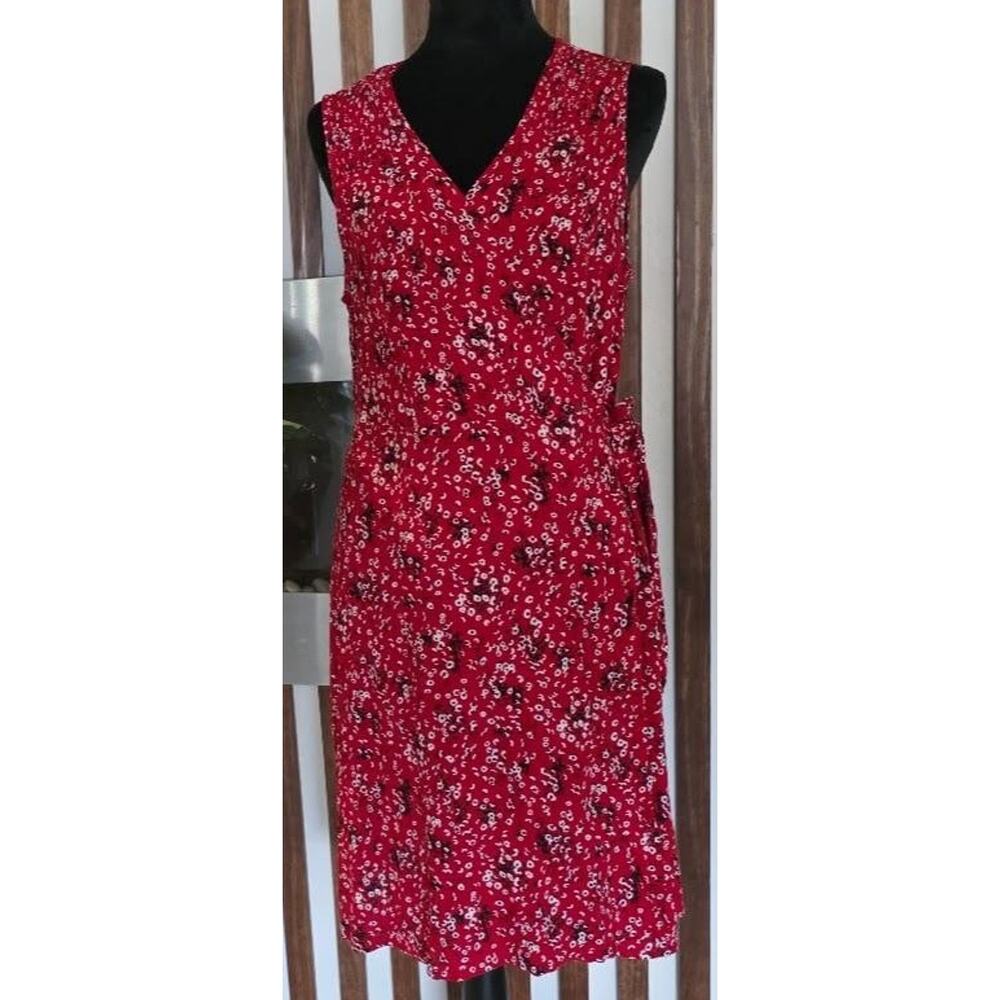 Universal Thread Wrap Dress Womens Large Red‎ Floral Tie Waist Sleeveless V Neck